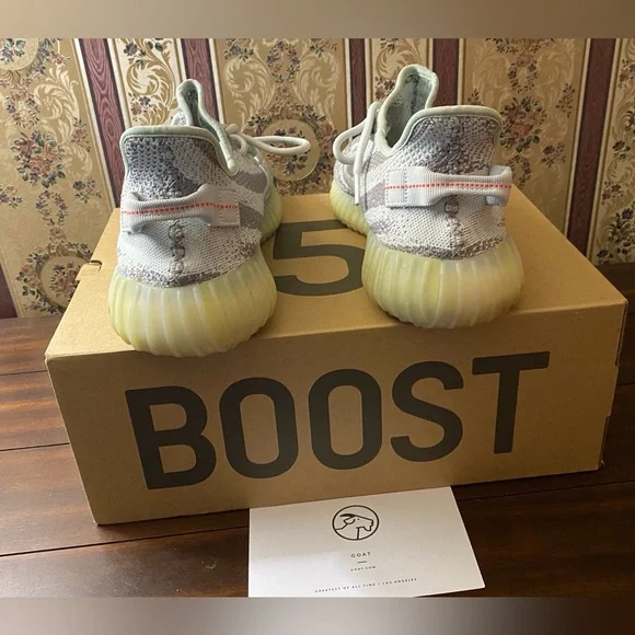 Adidas Yeezy Boost 350 V2 Blue Tint.Size 14
